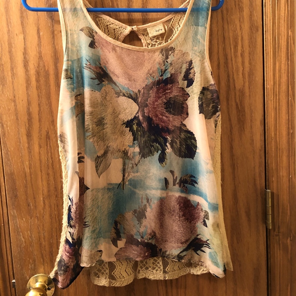 Daytrip tank